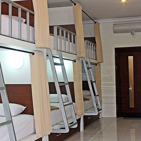 Mirah Hostel Legian Eksteriør billede