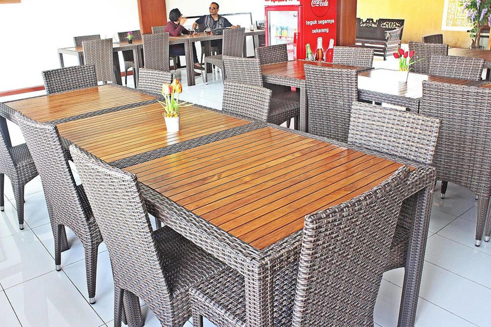 Mirah Hostel Legian Eksteriør billede